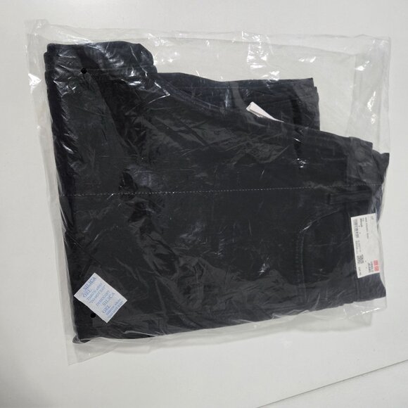 Uniqlo Wide Straight Jeans in Dark Gray - Size 30x30 - Picture 2 of 5